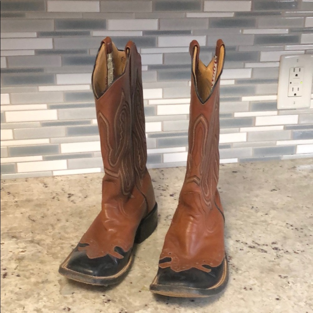 Rios of Mercedes Handmade Cowboy Boots